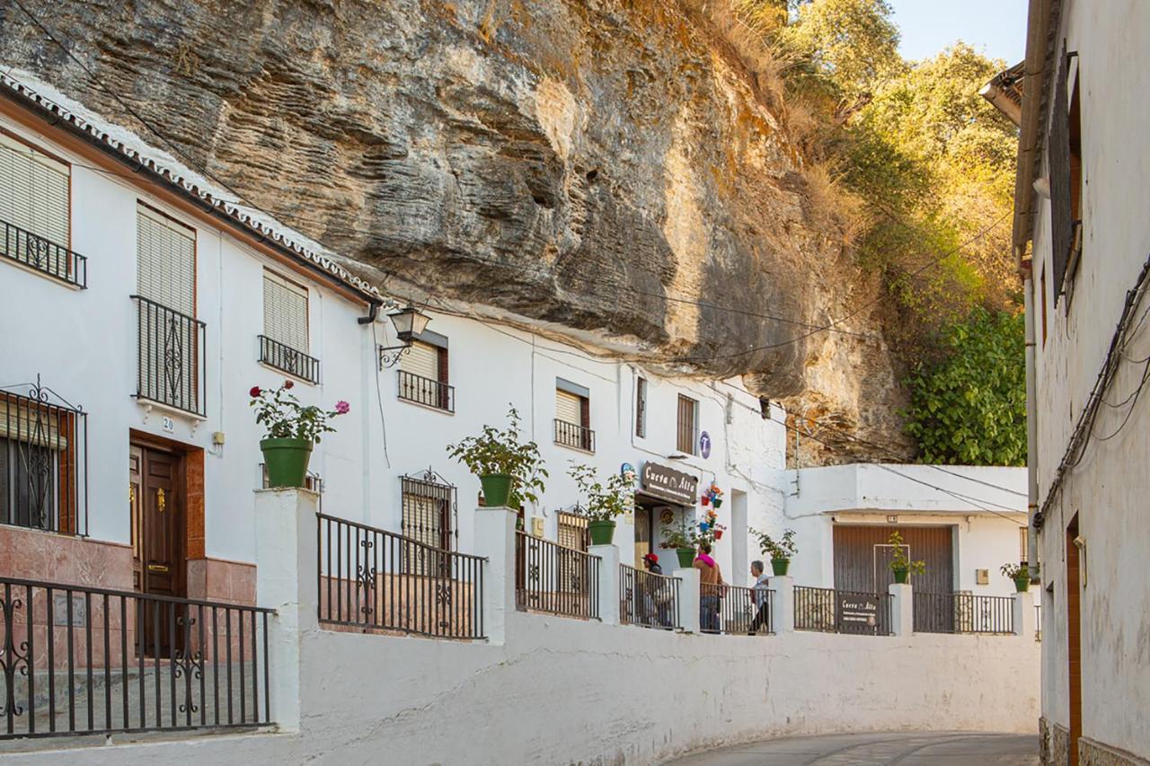 Hotel Tugasa El Almendral Setenil De Las Bodegas Экстерьер фото