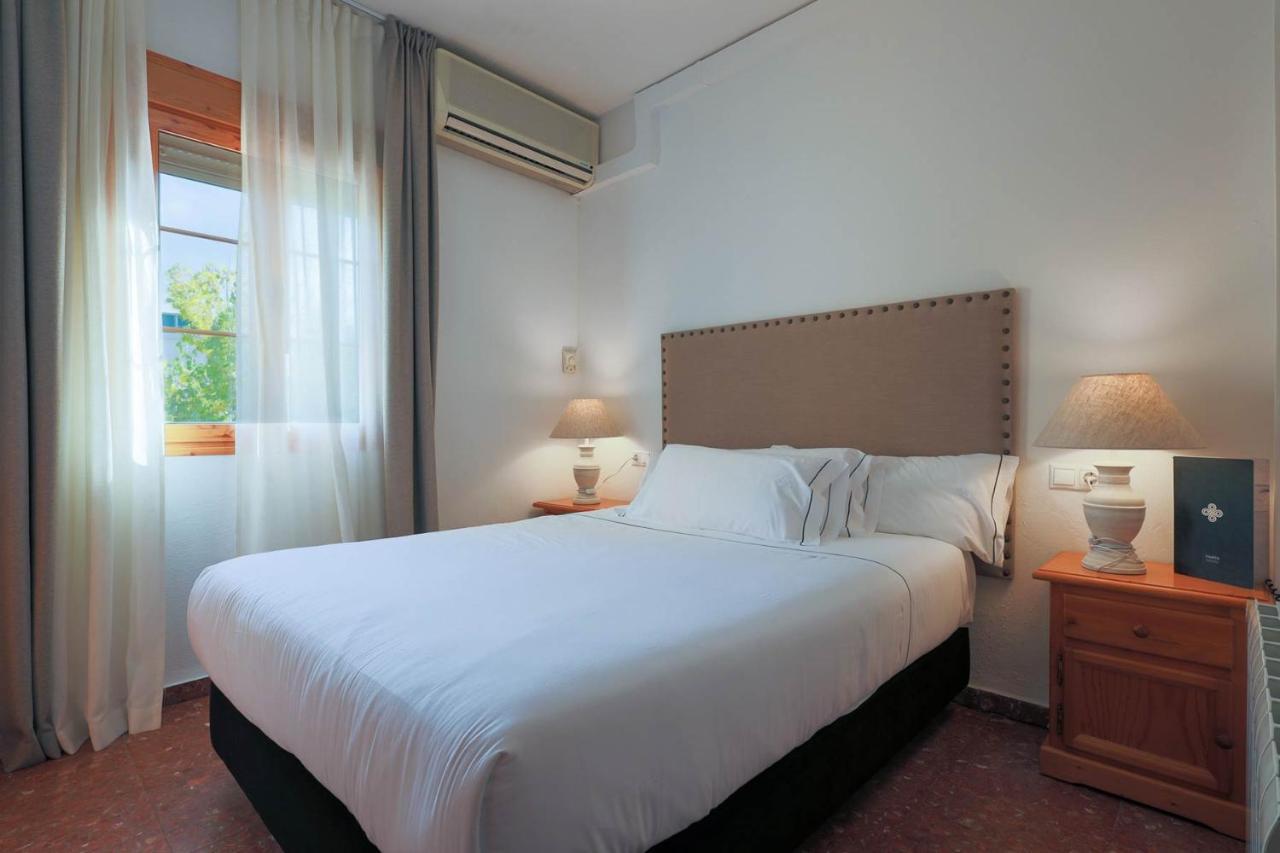 Hotel Tugasa El Almendral Setenil De Las Bodegas Экстерьер фото