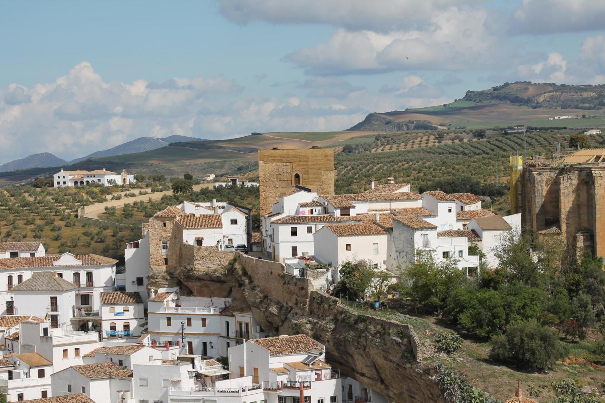 Hotel Tugasa El Almendral Setenil De Las Bodegas Экстерьер фото