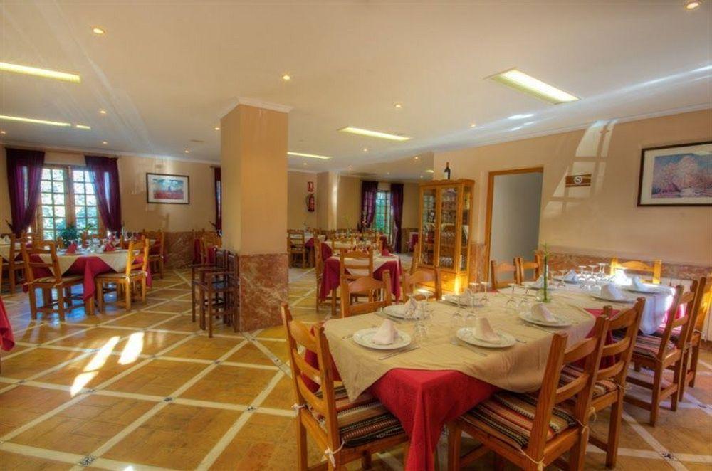 Hotel Tugasa El Almendral Setenil De Las Bodegas Экстерьер фото